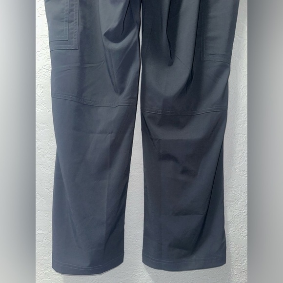 Koi Basics Petite Scrub Pants, Charcoal (NWT) - Picture 7 of 9